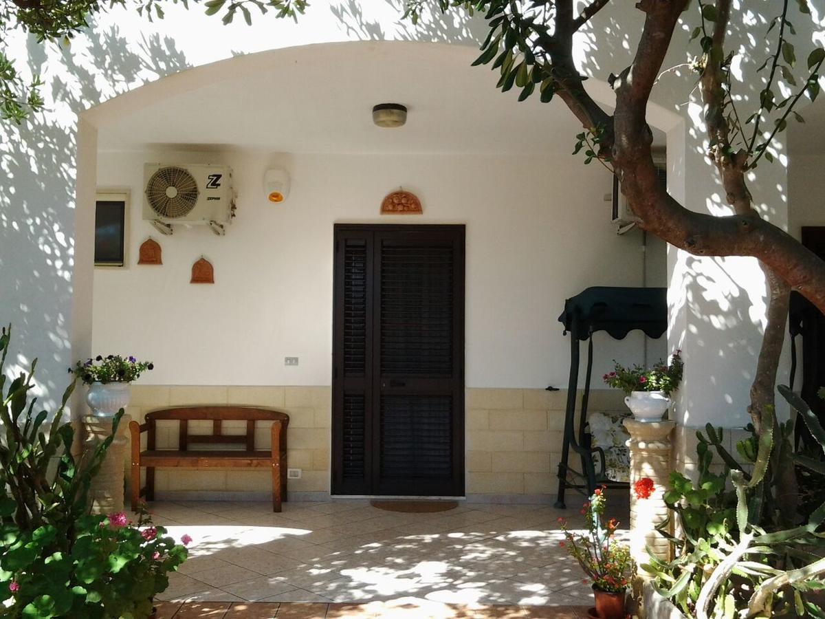 B&B Il Melograno Salento Torre Inserraglio Luaran gambar